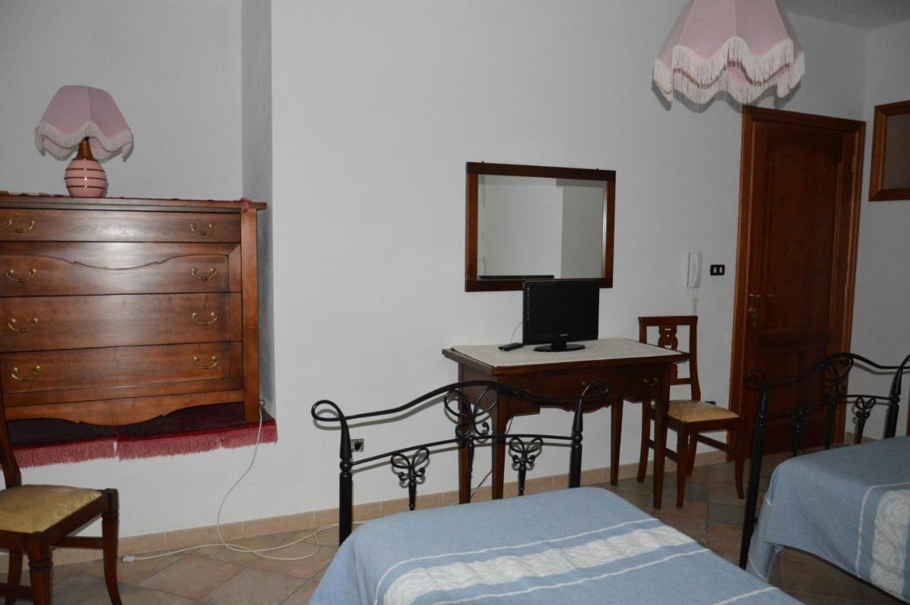 Sa Domo Tua Iun E5942 Bed & Breakfast Bonorva Екстериор снимка